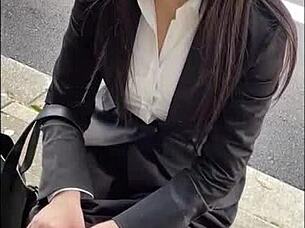 Seduce OL to Hotel for Private Japanese Sex