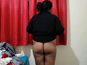 wanna try intense bdsm fucking with latina milf tonight?