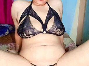 Alisha's Chubby Indian Tits Wet Pussy Moan In Homemade Frenzy