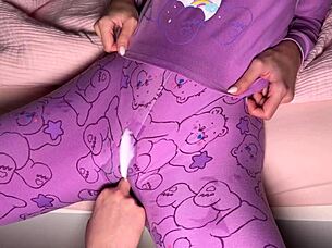 Horny babe begs rip pants fuck tight wet pussy now!