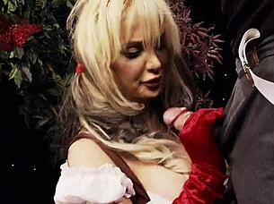 Queen of Hearts Cosplay Cowgirl Rides Huge Cock to Facial Cumshot in Lingerie Stockings