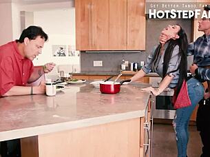 uhh fucking melissa lynn hard in kitchen tattooed milf homemade