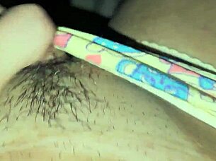 wanna see my giant clit rubbed in the dark? 😏