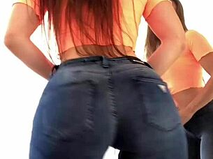 wanna see this latina's huge ass bursting out of tight leggings outdoors?