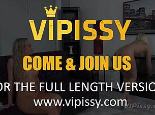 i'm distracting you with my hot piss stream