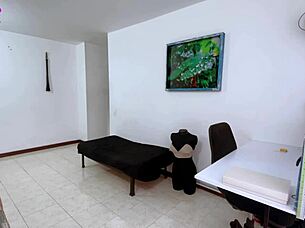 me follo a mi costurera por no pagar lenceria athletic pussy