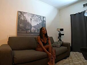 cinnamon bailey gags deep on cock in casting choke