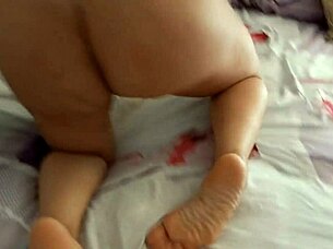 curvy milf whore shakes huge ass hunting rough anal pounding