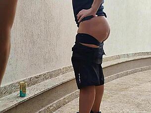 friend shoved dick in tough chick's pussy she didnt want