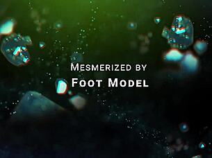 Ashlynn and Nathalia worship curly foot model's toes