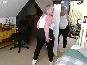 dawnskye1962 teases gregory with epic ass worship