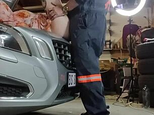 bellajames car breaks down pays mechanic with wet pussy ride