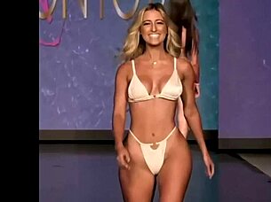 hey love this model's sexy bikini ass tease
