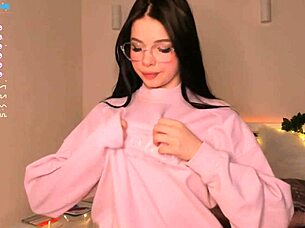 liza teases with big tits and petite body on live web chat