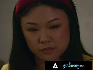 Busty MILF therapist Lexi Luna overwhelms 18yo Lulu Chu with orgasms?