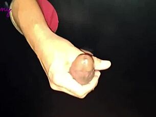 wife amazed by stranger's massive 25cm cock