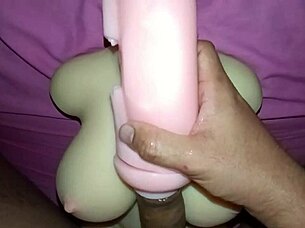 Mamada y tetas en primer trio salvaje con kissy y sally 🔥💦