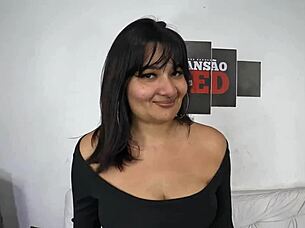 leticia cortes' first mansion shoot unleashes wet pussy licking debut