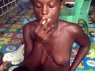 hey watch me twerk naked then fuck my huge dildo deep!