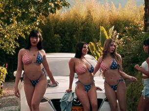 damn, these sexy latinas squirt hard while washing cars wet