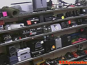 black fitness babe pounded by white broker on hidden cam