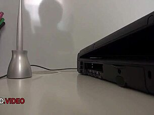 Seductive Japanese Milf Yui Kasuga Teases In Stockings