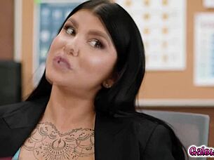 Romi discovers Athena sucks at driving but rocks at fucking 😏👅🔥