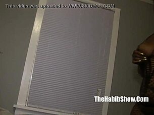 Ghetto Trap Freak Gets BBC Pounded In Hood