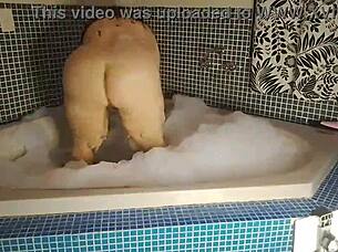 Cute Pornstar Rides Anal Cowgirl to Creampie in Steamy Bath