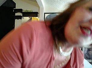 dawnskye1962 smokes teases blue veins hairy pussy mature curves begging taste