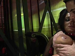 Kit lee kat lee milfs fuck skater dudes foursome gaping