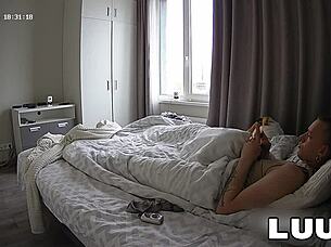 boyfriend pounds girlfriend cums on stomach intensely