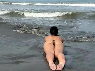 Colombian Beach Angelita's Weekend Outdoor POV Pussy Fuck Creampie