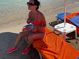 Massage turns wild anal ride cumshot beach fun 😍🍑💦🔥