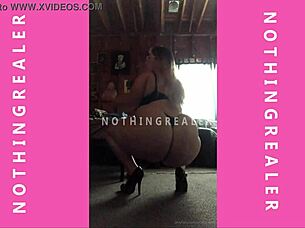 pretty thick chubby bunny shows off her curves