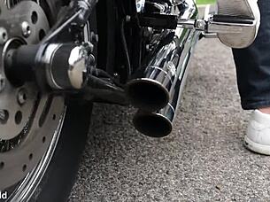 May Thai's Seductive DP Threesome