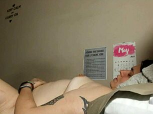 ready for chubby brunette webcam fuck?