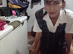 peruvian latina ends fun session with hot blowjob