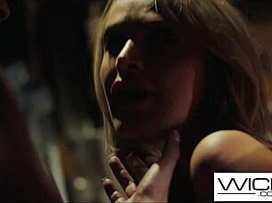 Voyeur Babe SPIES Couple FUCKING Joins Hot THREESOME Action