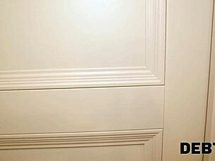 Tattooed Russian Teen Seduces Delivery Boy for Shaved Pussy Fuck