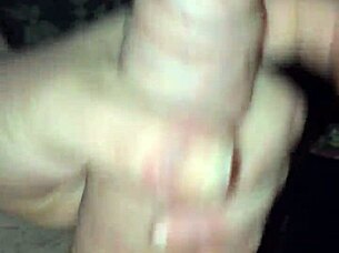 slut wanks throbbing monster cock in homemade solo trim