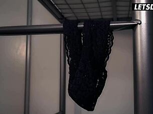 jenny wild rides hard in foreign hotel room letsdoeit