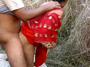 bangladeshi wife fucking blowjob cowgirl in grass field