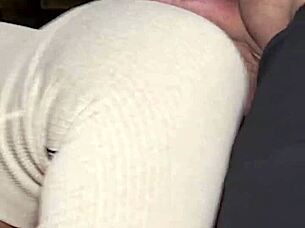 Petite yoga pants ass job ends with hot cumshot