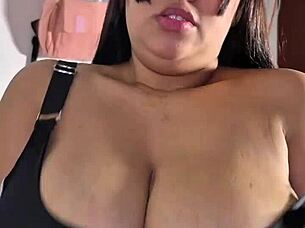 Quick fuck before husband gets back on big black cock 😏🔥