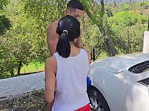 Colombian Athenea Rose fucks Max Betancur at public car wash