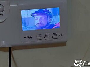 Delivery guy pounds lonely curvy latina's ass cowgirl creampie 🍑💦🚚