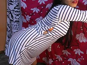 Big tits desi indian girlfriend pussy fucked hard moaning loudly viral video