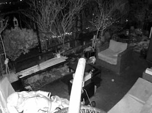 m4rkus77 moans cumming on spy cam