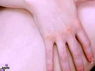 wanna see my sexy petite body tease you daddy?